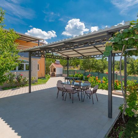 Villa Petra, Sestanovac - Makarska Екстер'єр фото